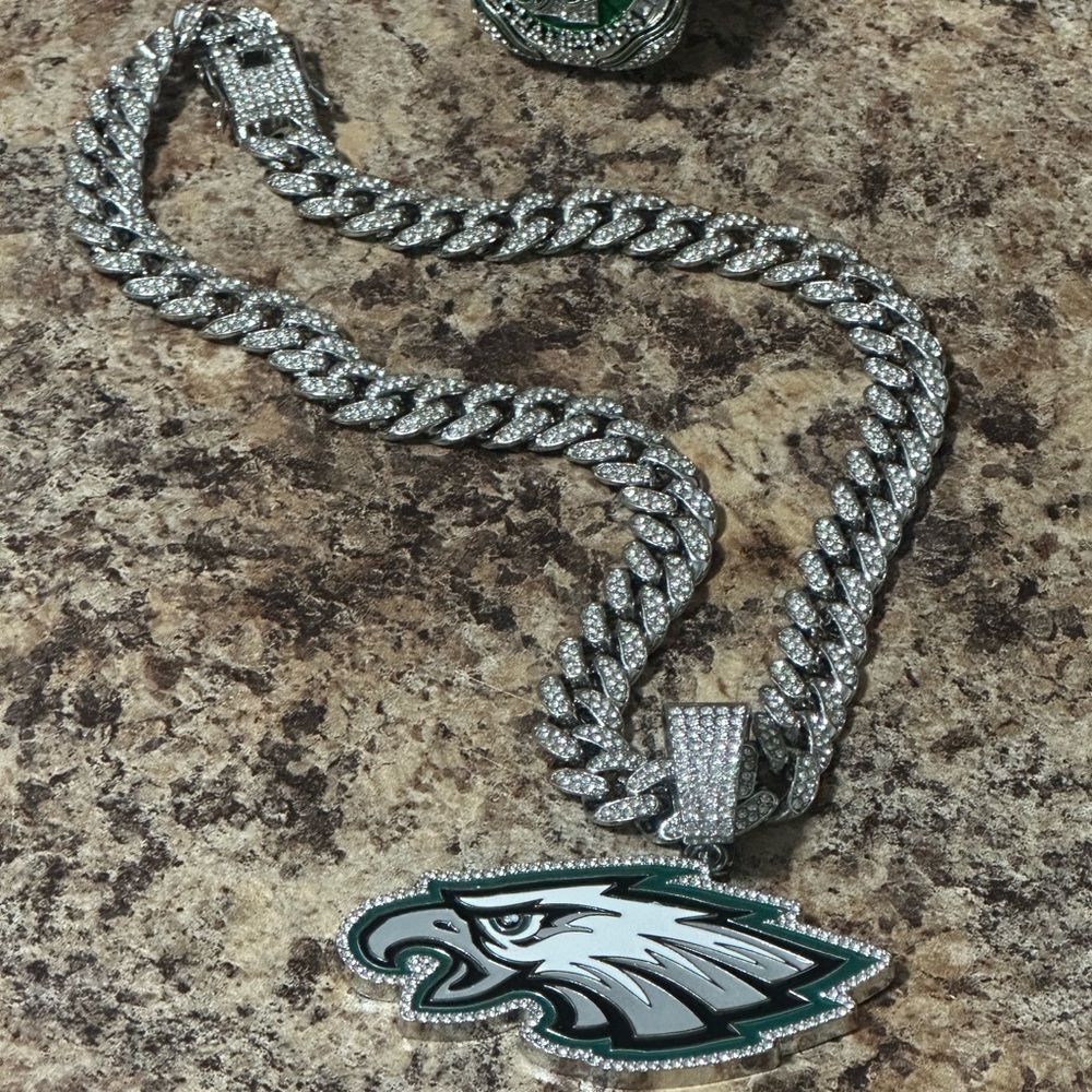 NFL Philadelphia Eagles Necklace & Chain Pendant Iced and 2025 Super Bowl Ring!